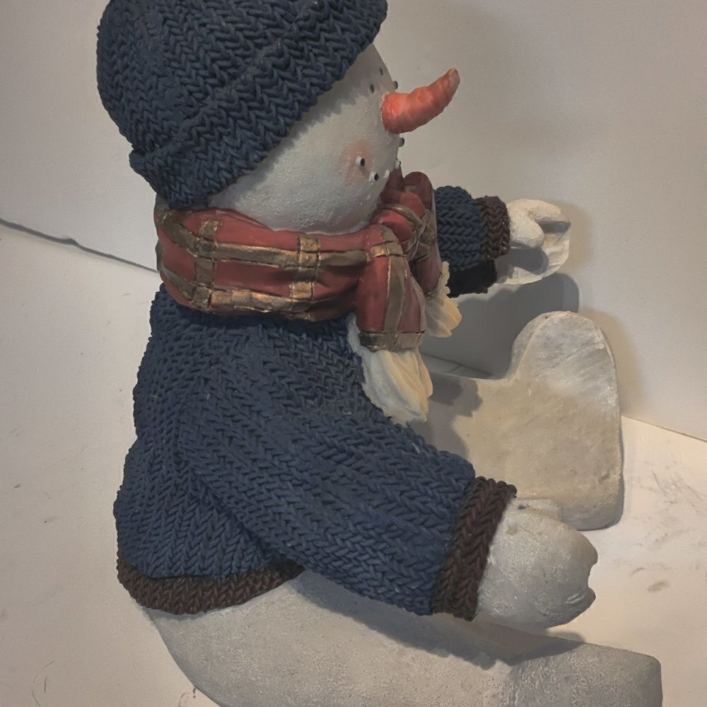 A Happy Large Snowman, Arms Extended Welcoming Your Guests with Xmas Treats. - Picture 5 of 7